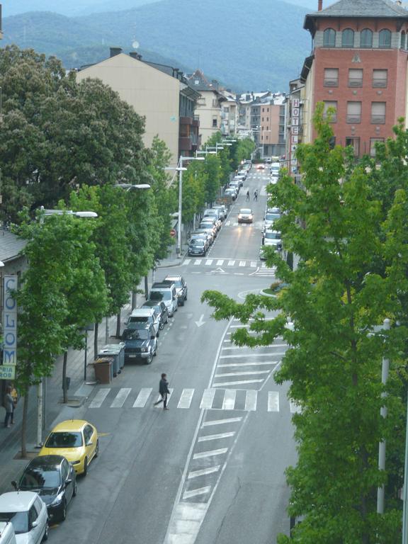 Hotel Nice La Seu d'Urgell Dış mekan fotoğraf